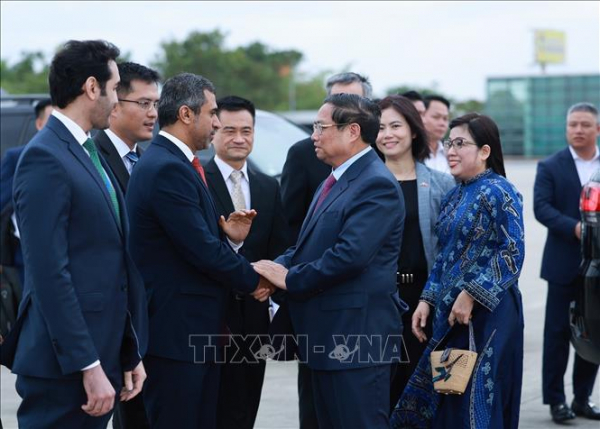 Thủ tướng Phạm Minh Chính lên đường thăm 3 nước Trung Đông -0