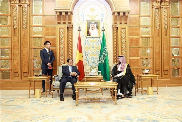 Thủ tướng Phạm Minh Chính hội đàm với Hoàng Thái tử, Thủ tướng Saudi Arabia -0