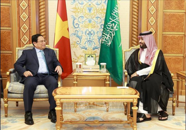 Thủ tướng Phạm Minh Chính hội đàm với Hoàng Thái tử, Thủ tướng Saudi Arabia -0