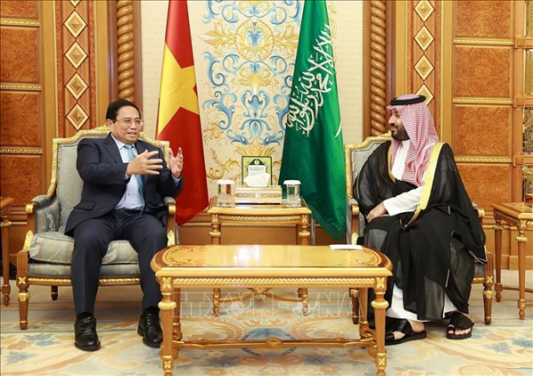 Thủ tướng Phạm Minh Chính hội đàm với Hoàng Thái tử, Thủ tướng Saudi Arabia -0