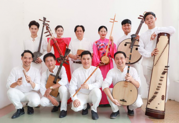 nhà hát ca múa nhạc việt nam band.jpg -0