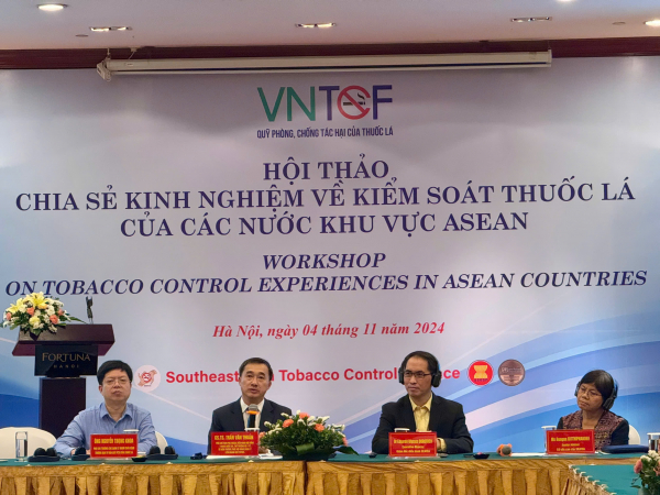 Tăng gấp đôi học sinh sử dụng thuốc lá điện tử trong 1 năm -0