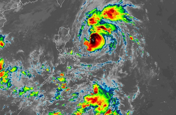 Philippines điều động quân đội trước nguy cơ đối đầu bão cuồng phong  -0