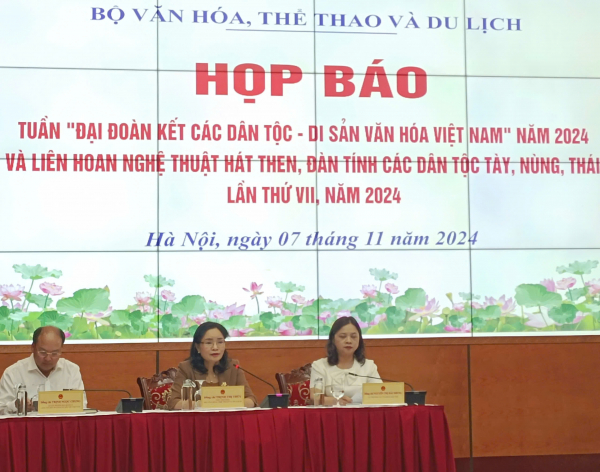 Lần đầu tiên tổ chức Liên hoan hát Then, đàn Tính tại Hà Nội -0