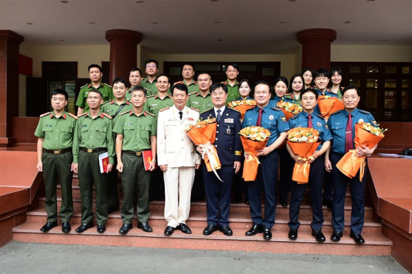 RoK’s Gyeonggi Bukbu Provincial Police Agency visits Hai Phong Municipal Police Department -0