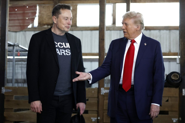 Nhân tố đặc biệt xuất hiện trong cuộc điện đàm Trump-Zelensky -0