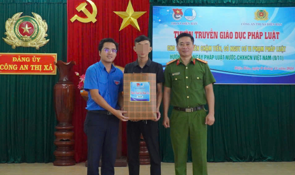 Tuyên truyền nâng cao nhận thức, ngăn ngừa thanh niên vi phạm pháp luật -0