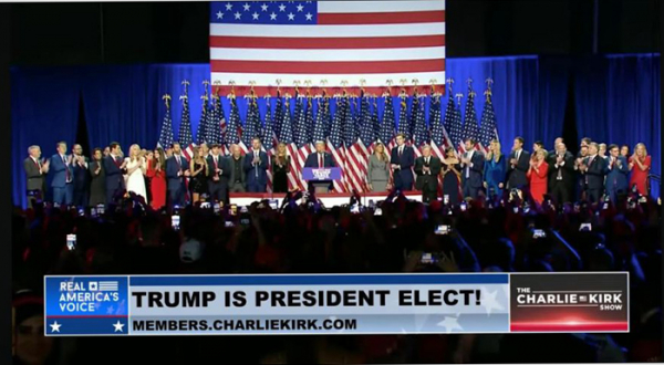 Donald Trump - sứ mệnh đổi thay từ quỹ đạo cũ -0
