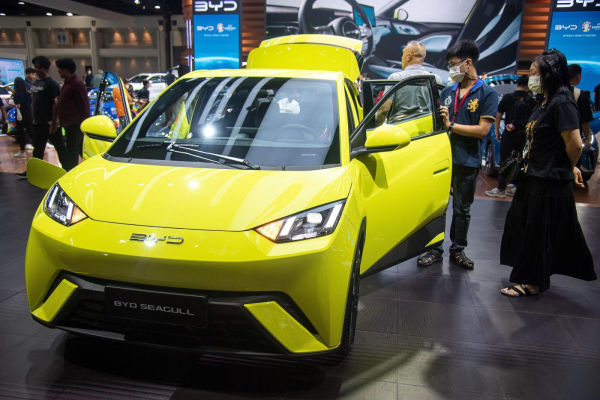 anh 1 - byd electric car.jpg -0
