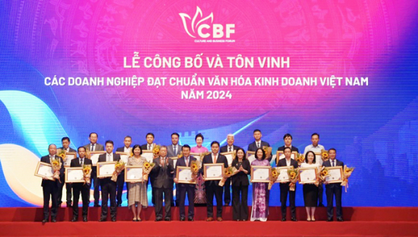 Agribank - Doanh nghiệp đạt chuẩn Văn hóa kinh doanh Việt Nam năm 2024 -0