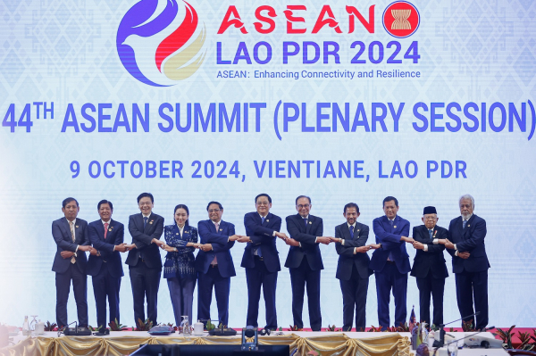 Việt Nam cùng ASEAN đổi mới để bay cao, sáng tạo để vươn xa, hội nhập để phát triển -0