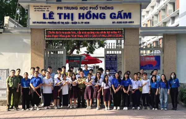 “Độc lạ” cách chào mừng Ngày 20/11 của học sinh, sinh viên và thầy cô ở TP Hồ Chí Minh -1