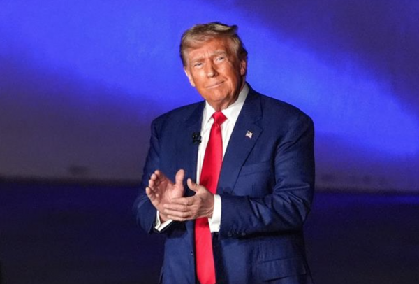 Ông Donald Trump lên tiếng sau khi được hủy truy tố hình sự -0