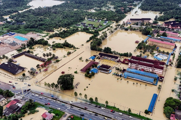 Malaysia di tản hơn 80.000 dân chuẩn bị cho trận lũ tồi tệ nhất thập kỷ -0