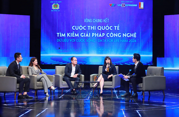 LPBank: Đổi mới, sáng tạo cùng cuộc thi Dữ liệu với cuộc sống - Data for Life 2024 -0