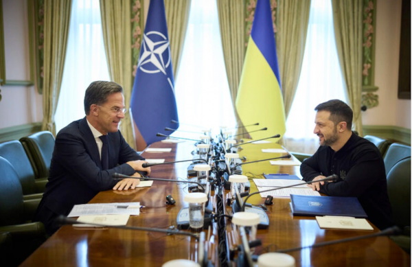 NATO cân nhắc kết nạp lãnh thổ miền Tây Ukraine -0