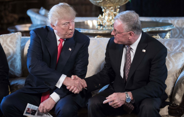 tân tổng thống donald trump giao cho tướng kellogg một nhiệm vụ khó khăn .png -0