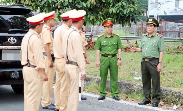 Giữ vững an ninh trật tự ở thành phố trung tâm vùng Tây Nam Bộ  -0