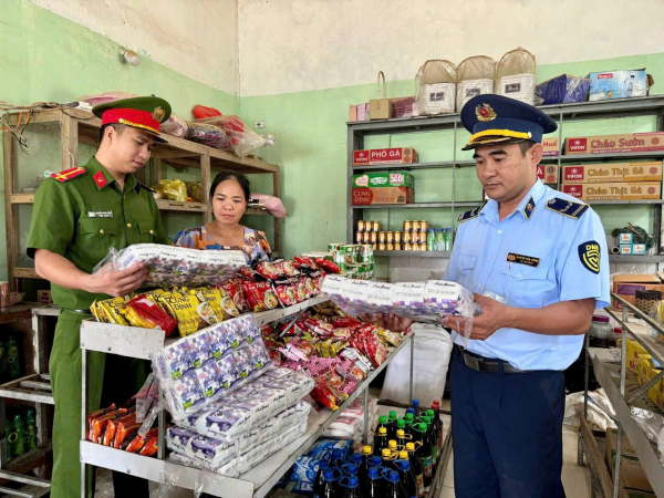 Cao điểm chống buôn lậu, gian lận thương mại và hàng giả -0