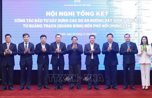 Thủ tướng Phạm Minh Chính: Ngành Điện lực cần có các dự án mang tính xoay chuyển tình thế -0