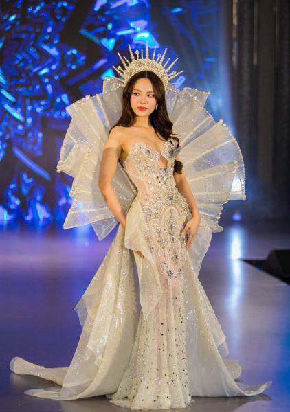 2 mai phuong.jpg -0