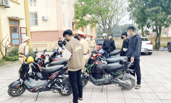 Yêng hùng tuổi teen -0
