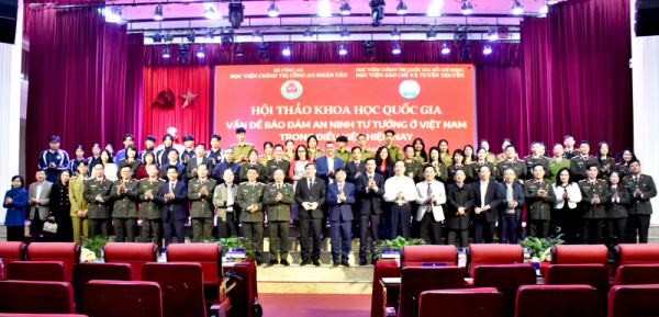 Phát huy vai trò nòng cốt của lực lượng CAND trong bảo vệ an ninh tư tưởng -0