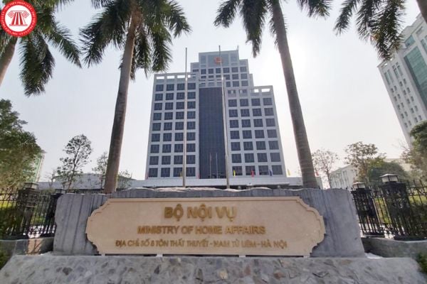 Bộ Nội vụ thông tin về các đề xuất chế độ, chính sách đối với cán bộ trong sắp xếp tổ chức bộ máy -0