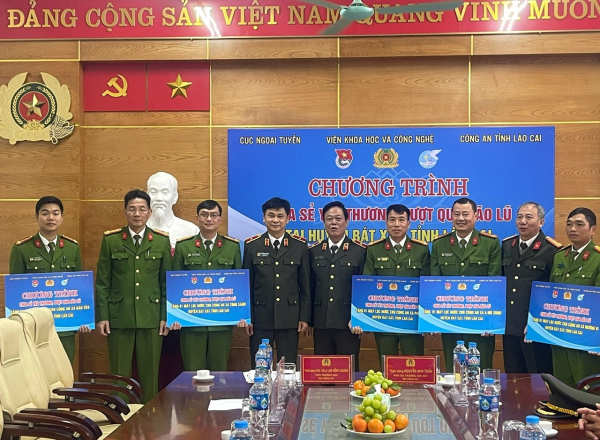 Chung tay xây dựng công trình bếp ăn bán trú tặng trường THCS và THPT huyện Bát Xát -0