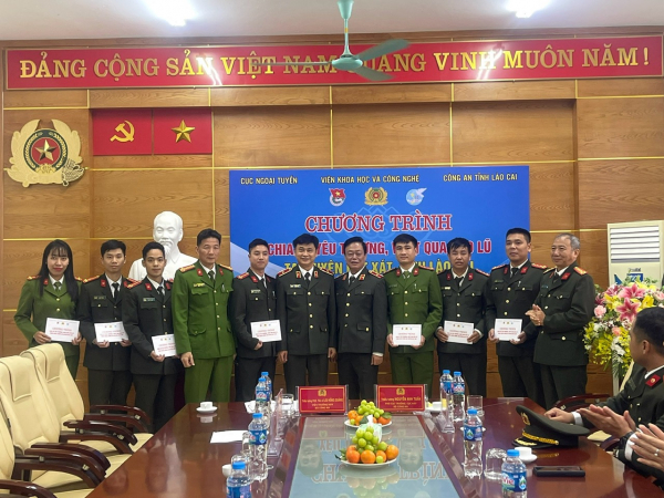 Chung tay xây dựng công trình bếp ăn bán trú tặng trường THCS và THPT huyện Bát Xát -0