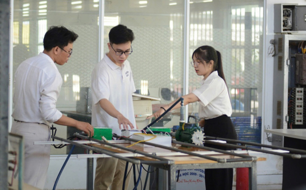 Sinh viên Đại học Đà Nẵng sáng chế các thiết bị và ứng dụng giúp khai thác tài nguyên bền vững -0