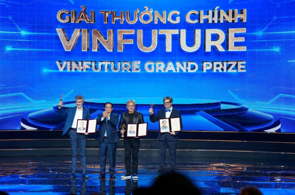 VinFuture tiếp thêm động lực theo đuổi khoa học cho nhà nghiên cứu trẻ -0