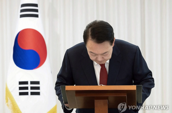 Ông Yoon Suk-yeol nói gì sau khi quốc hội thông qua luận tội? -0
