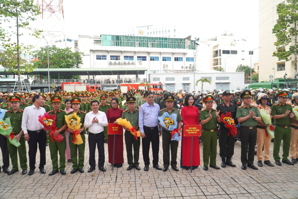 Công an TP Hồ Chí Minh tập trung “đánh mạnh” 5 loại tội phạm còn diễn biến phức tạp -0