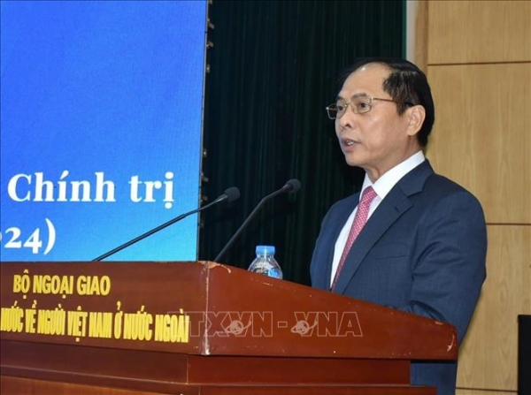 Tiếp tục triển khai mạnh mẽ, toàn diện công tác về người Việt Nam ở nước ngoài -0