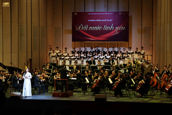 Chương trình “Đất nước tình yêu” – Bản hoà ca chào mừng thành công Hội nghị Công an toàn quốc -0