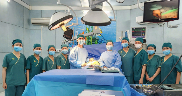 Ca ghép thận cho một bệnh nhi từ người hiến tạng chết não đã thành công -1