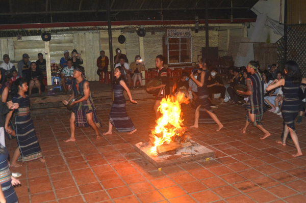 Hồn cốt Tây Nguyên... -0