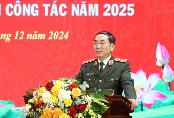 Công an tỉnh Ninh Bình triển khai nhiệm vụ công tác năm 2025 -0