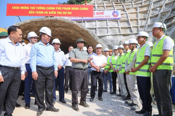 Đổi mới, sáng tạo, tăng tốc, bứt phá, đưa đất nước vững bước tiến vào kỷ nguyên vươn mình, phát triển giàu mạnh, văn minh, thịnh vượng của dân tộc -0