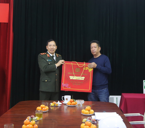 Thứ trưởng Lê Văn Tuyến thăm, kiểm tra tiến độ công trình trụ sở Bộ Công an -2