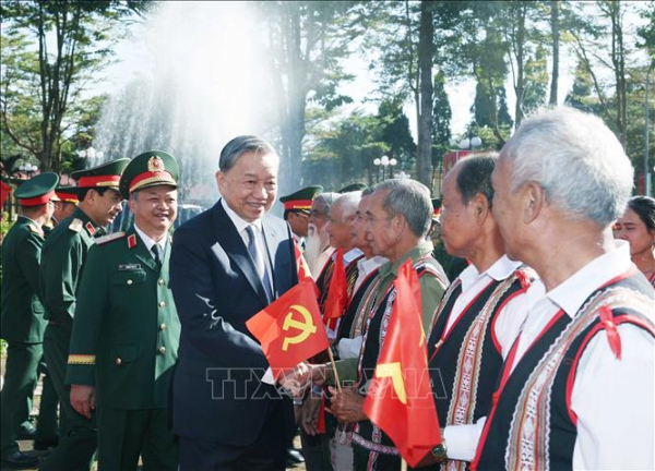 Tổng Bí thư Tô Lâm thăm cán bộ, chiến sĩ Quân đoàn 34 và Binh đoàn 15 tại Gia Lai -0