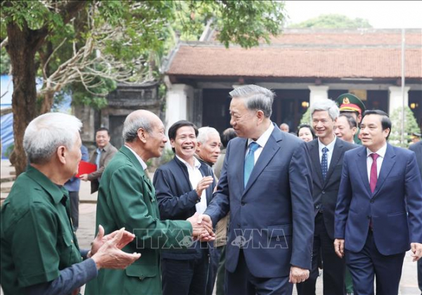 Tổng Bí thư Tô Lâm thăm và chúc Tết Đảng bộ, chính quyền và nhân dân tỉnh Hưng Yên -0