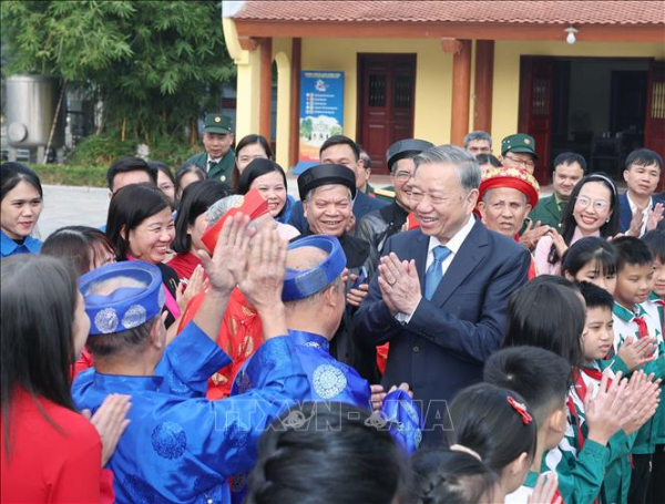 Tổng Bí thư Tô Lâm thăm và chúc Tết Đảng bộ, chính quyền và nhân dân tỉnh Hưng Yên -2