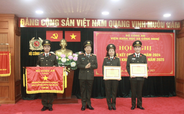 Viện Khoa học và công nghệ -0