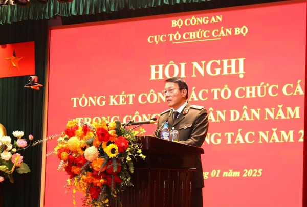 Minister Luong Tam Quang requests Department of Organization and Personnel to further renovate its working method -0