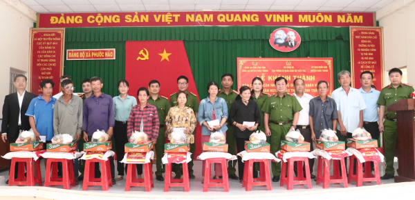 Góp chút tình xuân với quê hương Trà Vinh -0