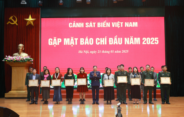 Báo CAND, Truyền hình ANTV được tặng Bằng khen về tuyên truyền biển đảo và lực lượng Cảnh sát biển -0