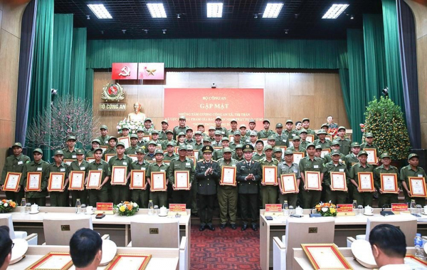 MPS honors typical examples of communal-level police force and at-grassroots security and order protection support force - 0