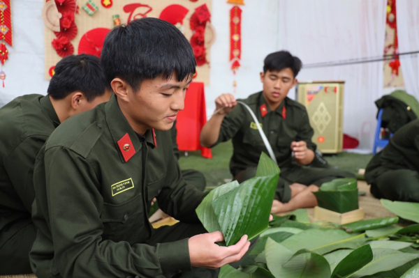 Học viên hệ Đại học, Trung cấp chính quy các trường CAND được vui 